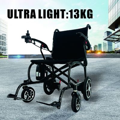 Silla de ruedas eléctrica plegable de fibra de carbono de 13 kg con ruedas de aleación de magnesio