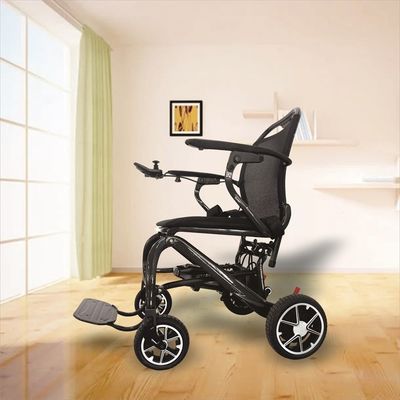 Conveniente silla de ruedas eléctrica totalmente automática con diseño ligero y velocidad de 6 km/h