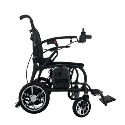 Silla de ruedas eléctrica de fibra de carbono plegable para un transporte fácil y un motor potente