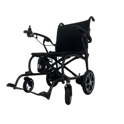 Los discapacitados y los ancianos viajan fácilmente 300LBS 136KG silla de ruedas eléctrica de fibra de carbono